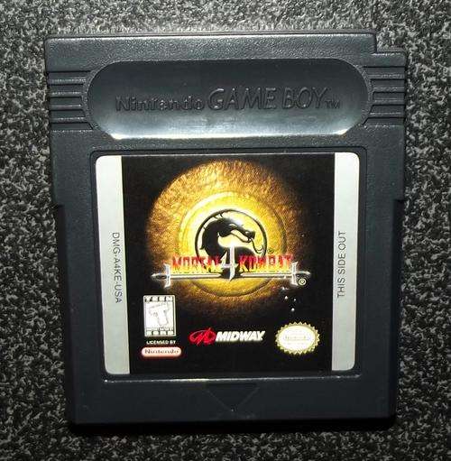Old Nintendo GAME BOY Mortal Kombat 4 Game Cartridge