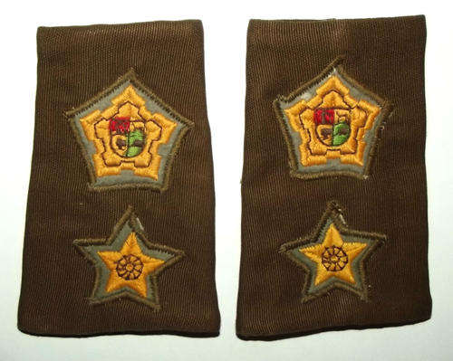 SADF Army Commandant Field Dress Nutria Cloth Shoulder Rank Pair