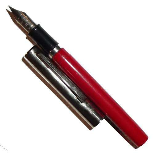Vintage SHEAFFER Red Fountain Pen