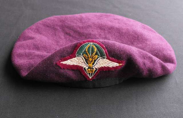 SADF PARABAT MAROON BERET WITH CLOTH PARA BADGE