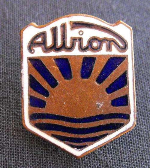 OLD ALBION TRUCK METAL BUTTONHOLE BADGE