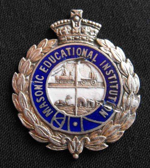 OLD VICTORIAN ERA MASONIC EDUCATIONAL INSTITUTION MEDAL