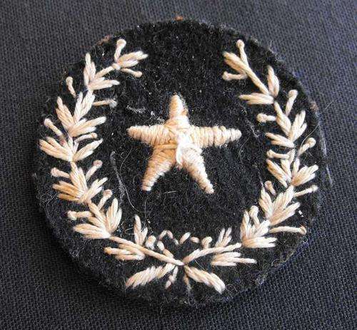 ITALIAN FASCIST EMBROIDERED BADGE