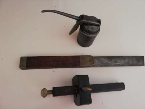 Mixed lot of antique tools