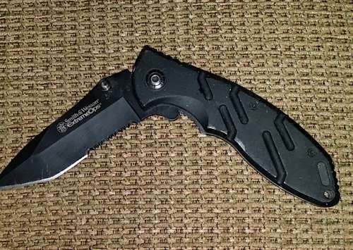 Smith & Wesson Extreme Ops Knife