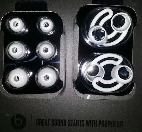 Authentic Beats by Dr. Dre urBeats3 Earphones with 3.5mm Plug