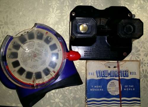 Vintage Sawyers ViewMaster & Retro Fisher Price 3D View Master Plus Reels