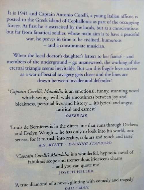 Captain Corelli`s Mandolin  by De Bernieres, Louis
