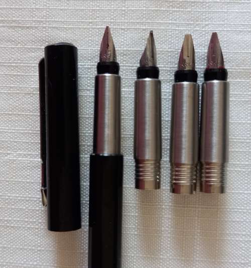 Parker The Calligraphy Set Fountain Pen 1980`s boxed-4 nibs
