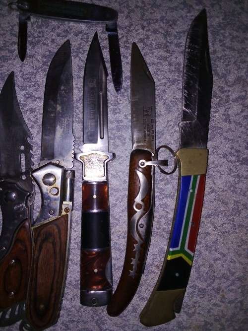 Pen Knives 14 plus Kraft Tool plus Panga Leather sheathes.
