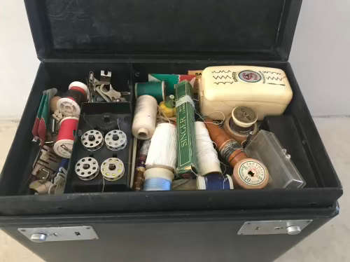 Rare Singer Featherweight 221-1 sewing machine