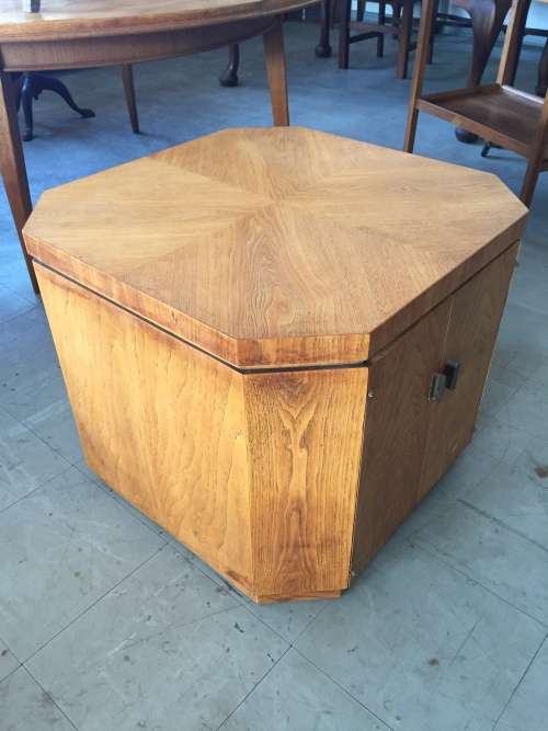 Midcentury Drexel side table/cabinet