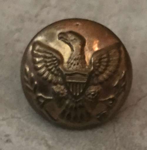 Mixed lot of Military buttons