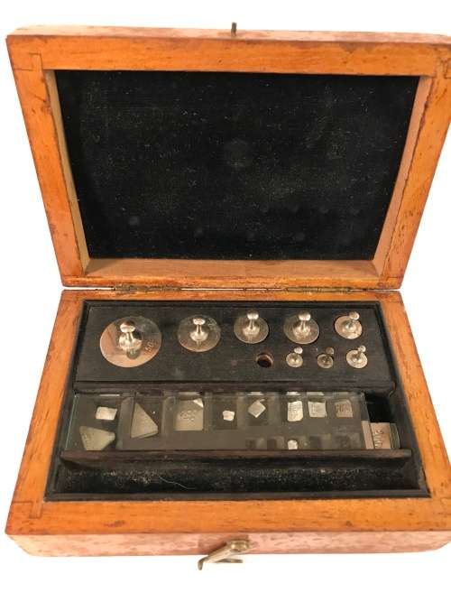 Vintage Chemical weights set