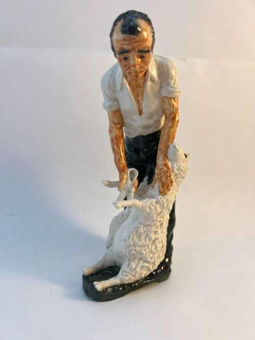 Shebeg Isle Of Man Figurine - Sheep Shearer