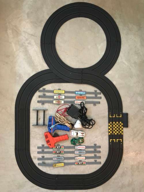 VINTAGE MATCHBOX POWERTRACK MONZA 2000 RACING TRACK HO SLOT CAR SET 1978