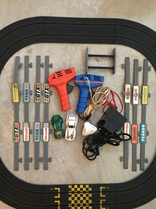 VINTAGE MATCHBOX POWERTRACK MONZA 2000 RACING TRACK HO SLOT CAR SET 1978