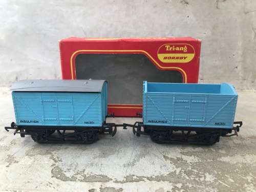 Triang Hornby R14 Fish Van - Blue / Grey Insulfish N6301 - Boxed plus extra Van