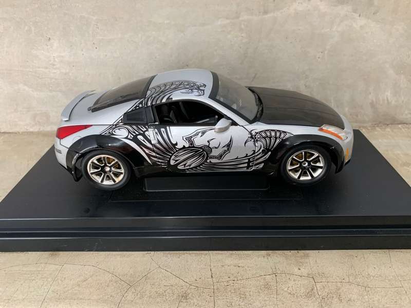 Fast & Furious Tokyo Drift Movie 2003 Nissan 350Z 1:18 Diecast Model Car