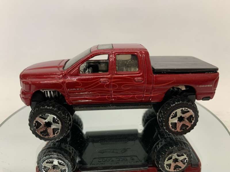 Hot Wheels Dodge Ram 2006