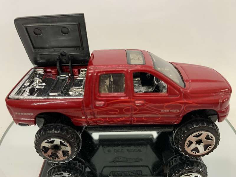 Hot Wheels Dodge Ram 2006