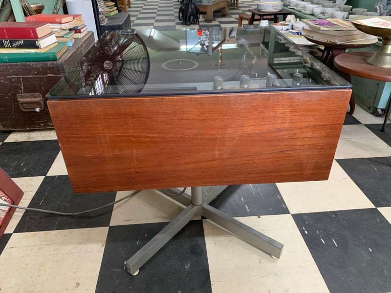Mid Century Pioneer C-6000 Compact Turntable/Tuner