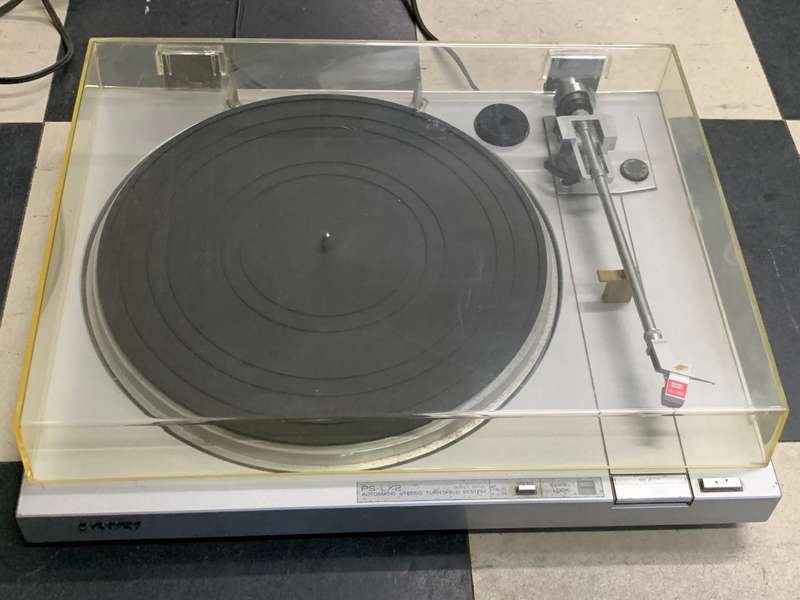 Vintage Sony PS-LX2 Turntable