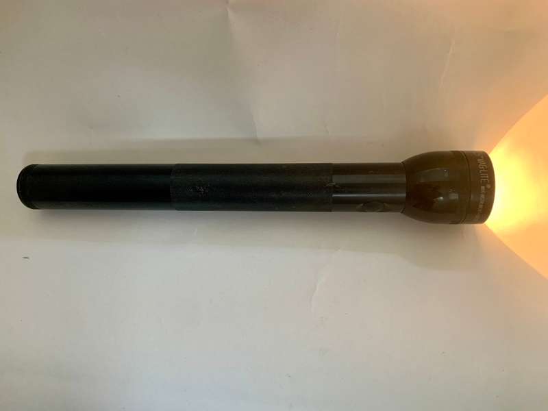 MAG-LITE 4 D original