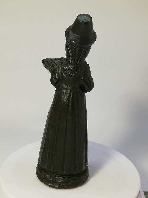 Welsh Maiden Flower Seller Figurine - Handcrafted moulding from Welsh Slate