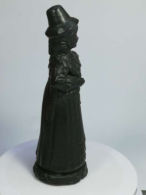 Welsh Maiden Flower Seller Figurine - Handcrafted moulding from Welsh Slate
