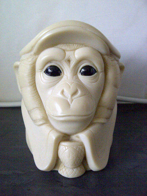HIGHLY DESIRABLE JOHN BICCARD FIGURINE (SEE DESCRIPTION)
