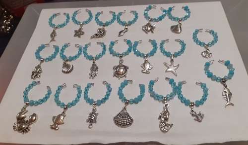 Wine glass charms...turkoois crystal with sea theme