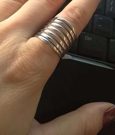 stunning solid titanium broad ring..never fade size 7,8