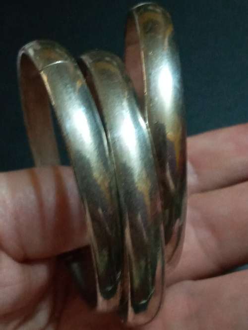 925 bangles...7mm wide...60mm clip on bangles pre-owned