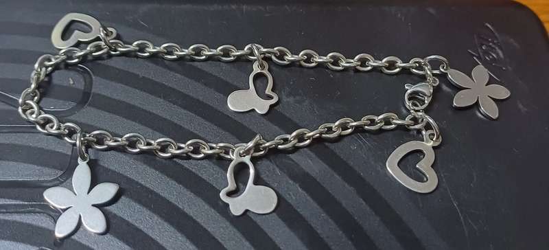 4mm titanium charm bracelet