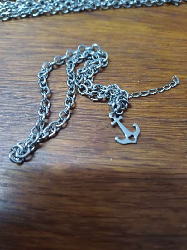 4mm titanium anklet with anchor