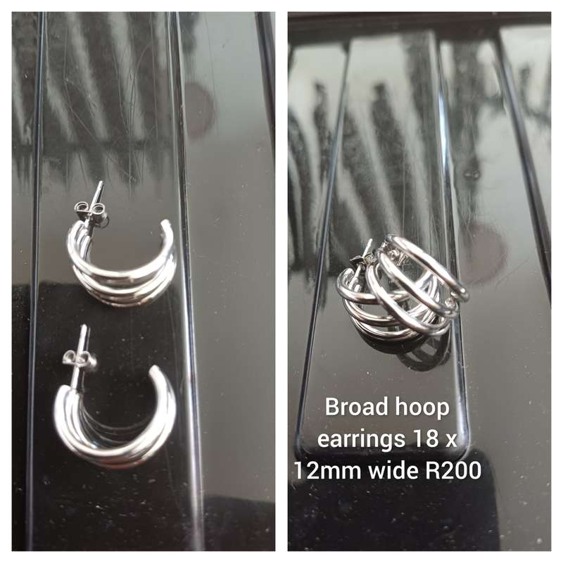 Titanium hoop earrings per pair