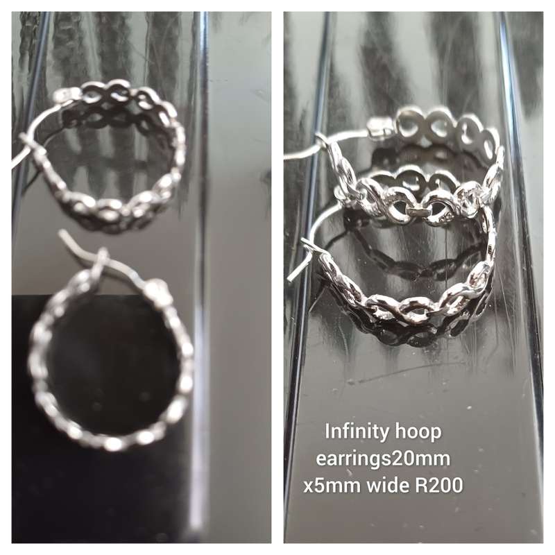 Titanium hoop earrings per pair