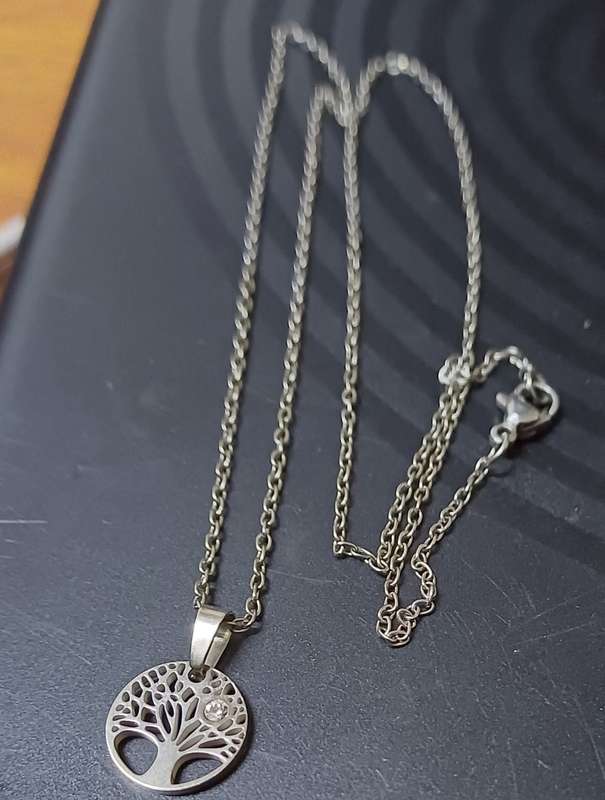 Stainless steel Tree of life necklace with cz diamond..high quality won't fade or tarnish