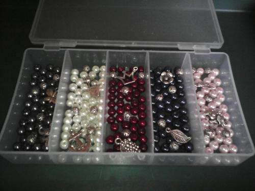 container with 6mm glass pearls assorted(250)included 10 charms,25 filligree beads