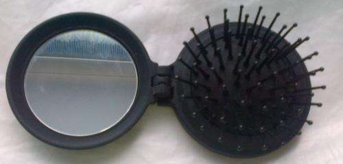 small black pop-up brush (FREE SHIPPING WHEN COMBINED WITH OTHER ITEMS)