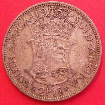 1952 Union of South Africa -  2/ 6 (half crown) Shilling - 50% silver.Please judge coin by photo's..