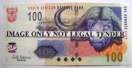 Gill Marcus - 2 X R100.00  notes - Serial No`s : AV1753047D and AP5248601D. See photo`s