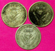 S.A. 3d (tickey) 1932 to 1934  -3 tickey's. Please judge coins by photo's.