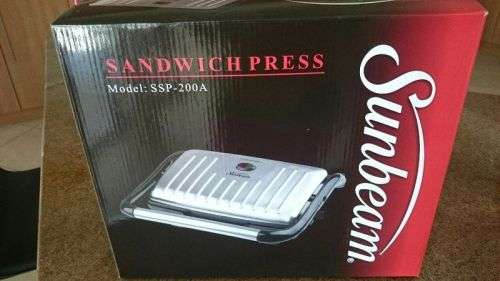1000 watt Sunbeam Sandwich press!!!!!!!!