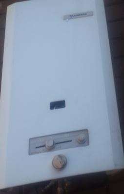 17 Litre/pm Gas Geyser Junkers!!!!!!!!!!