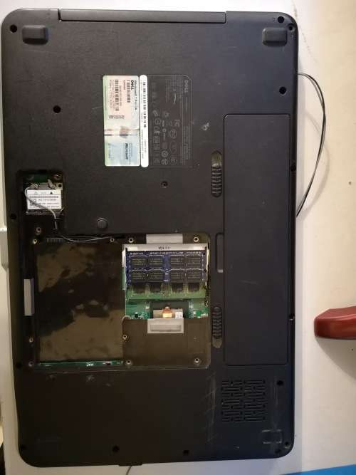 Dell Vostro 1015 - Core 2 Duo T6670