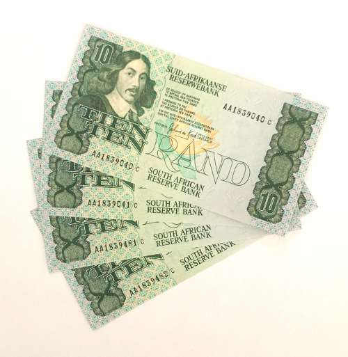 OLD R10.00 NOTES!!! R2000.00 IN TOTAL!!!