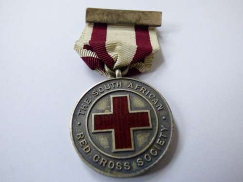 THE SOUTH AFRICAN RED CROSS SOCIETY RIBBONED MEDAL. PROFICIENCY MEDALLION.