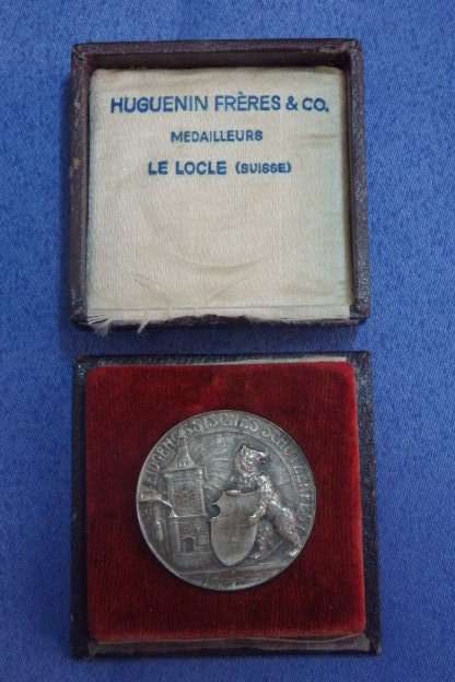 AN AWESOME ANTIQUE "EIDGENOSSISCHES SCHUTZENFEST" (SWISS FEDERAL SHOOTING FEAT) 1910 MEDAL